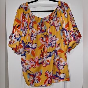 Floral Bubble Sleeve Top